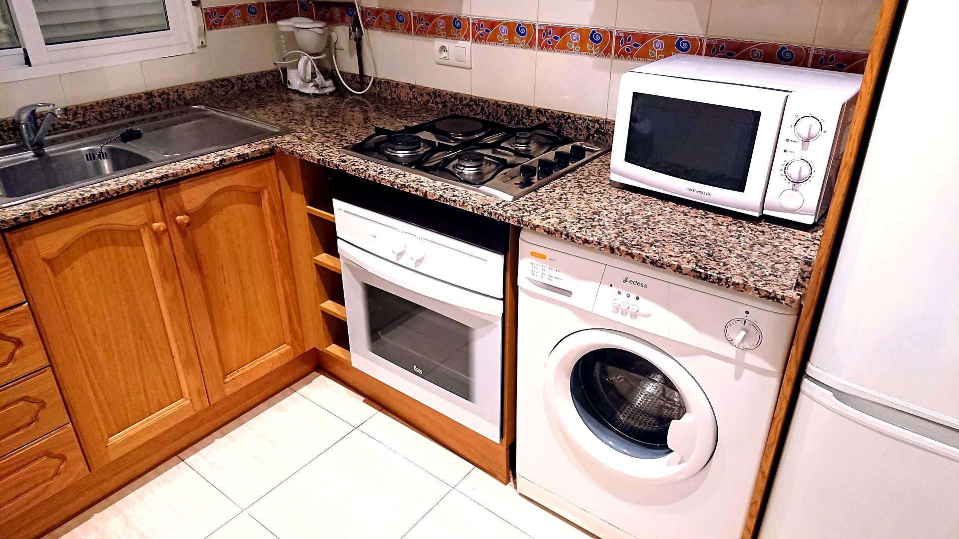 Cocina totalmente equipada del apartamento