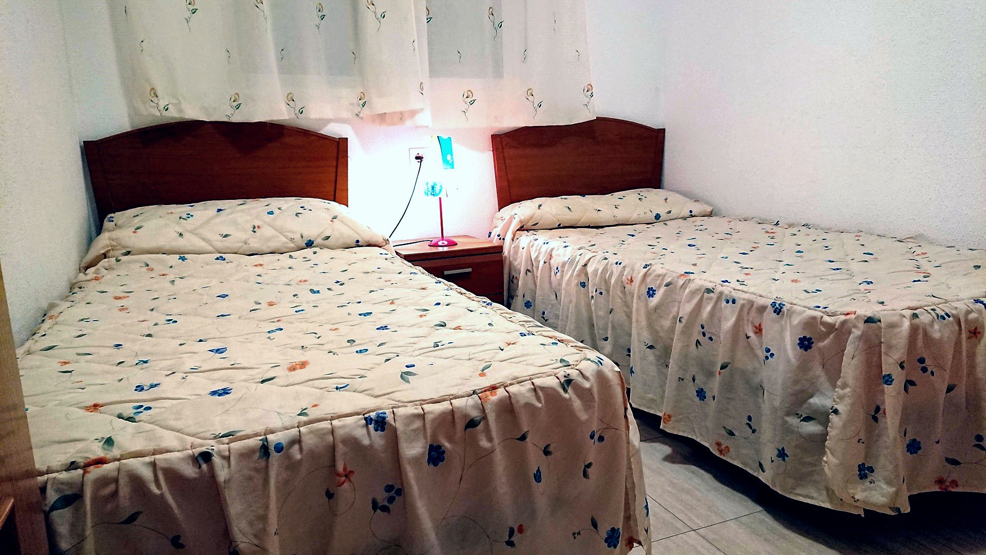 Segundo dormitorio del apartamento
