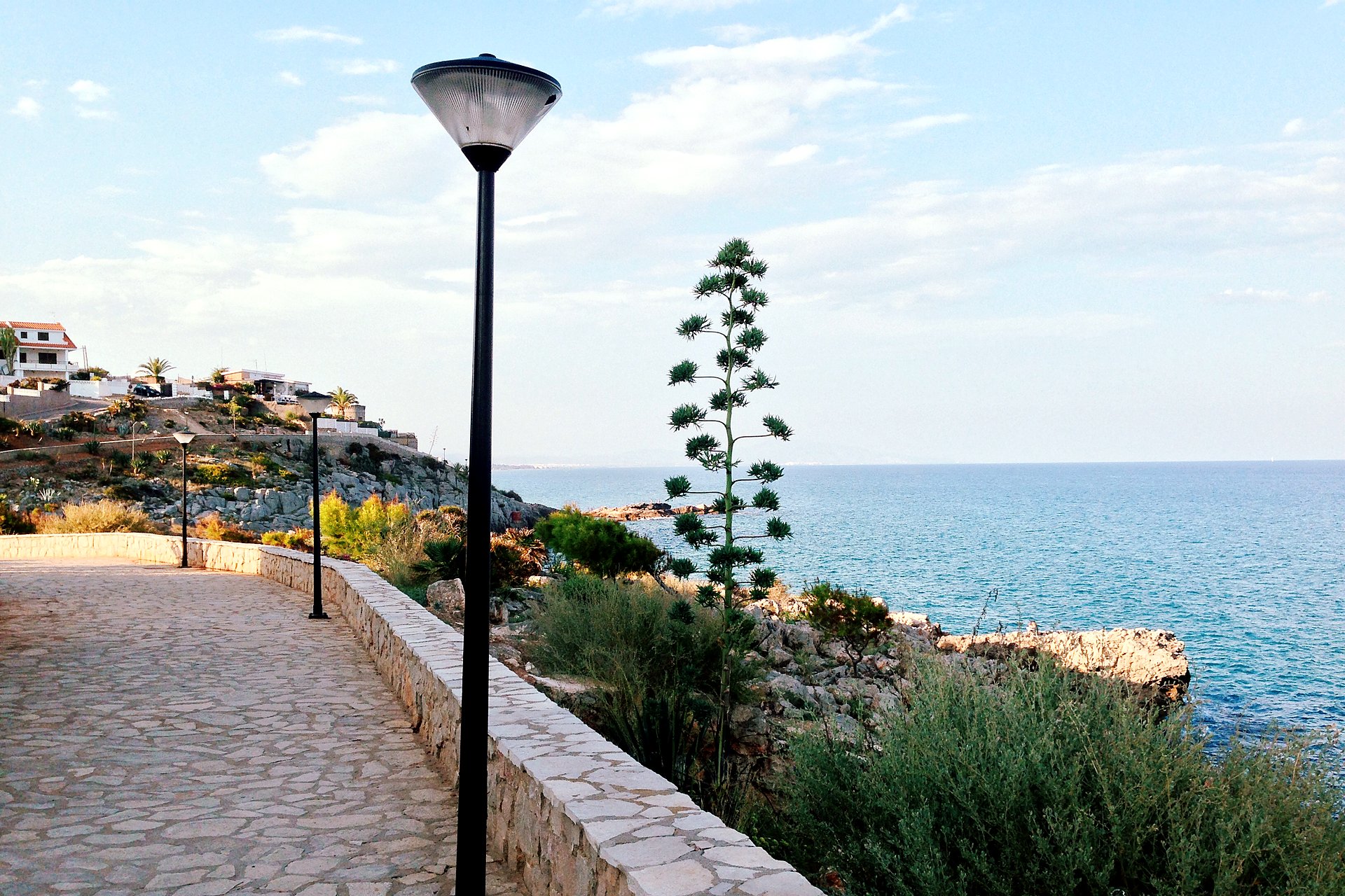 Paseo junto al mar en Oropesa del Mar